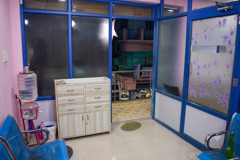 Clinic reception and waiting area entrance at Magna Dental Clinic